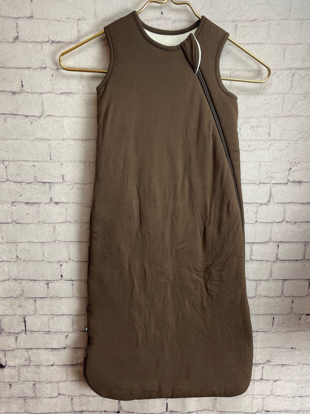 Kyte Baby size medium 2.5 tog brown sleep sack